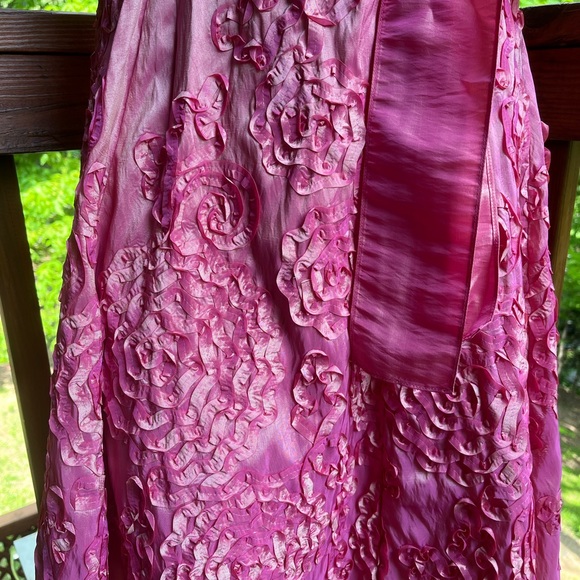 Pink Formal Floral Dress. WARN ONCE. - Picture 4 of 4